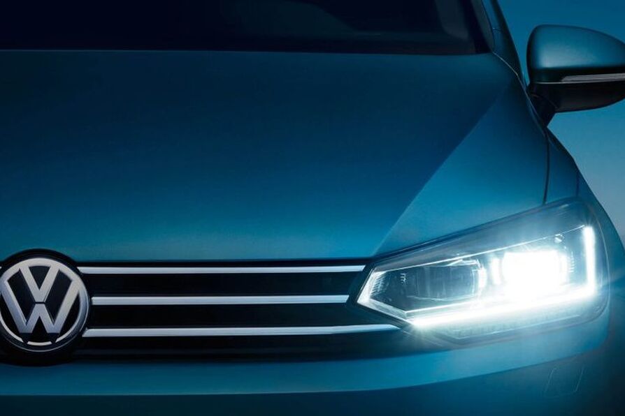 vw tiguan sky led